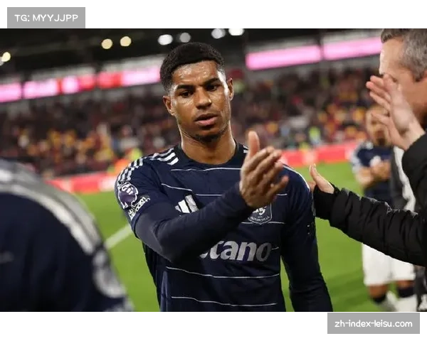 阿斯顿维拉客场反击效率高 罗杰斯跑位灵活