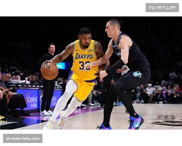 湖人更新对阵雷霆报告 马库斯斯马特因右脚踝挫伤缺阵